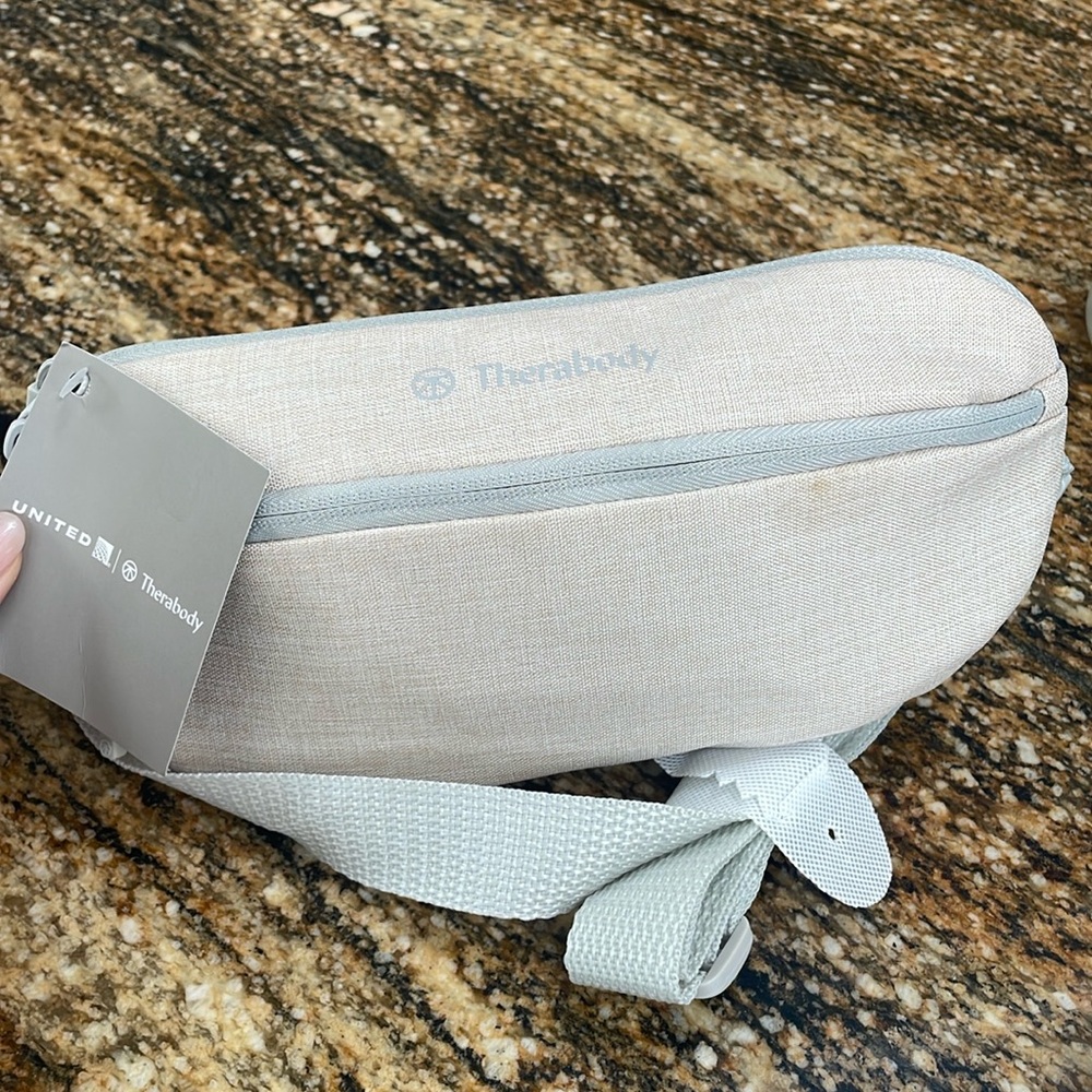 Therabody x United Polaris Waist Pack Amenity Kit